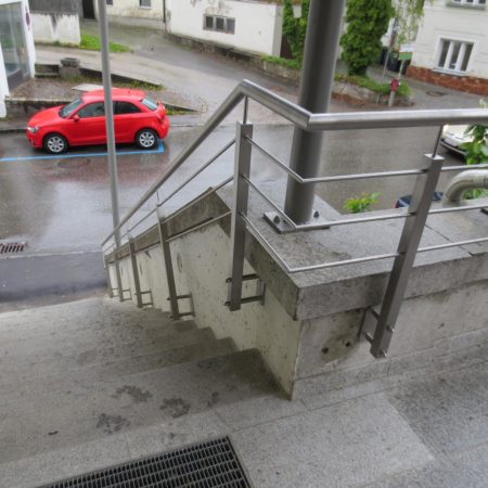 Handlauf aus Edelstahl