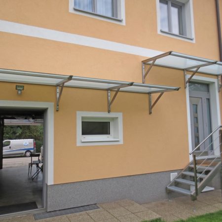 Kombinationen aus Edelstahl und Glas