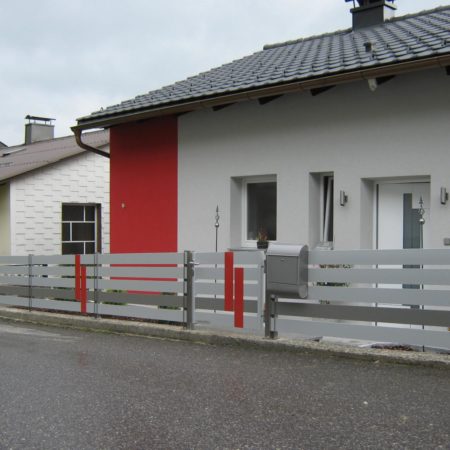 Durchlaufende Zaunlatten