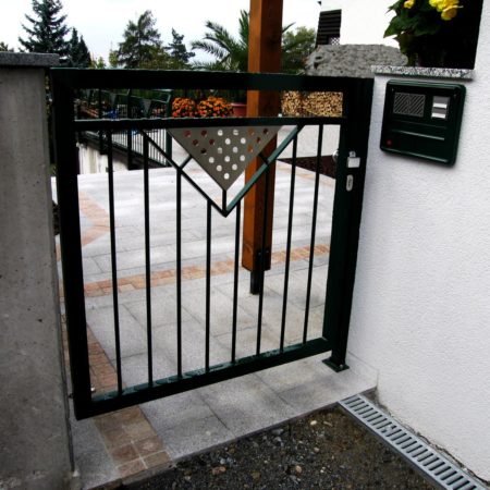 Steher aus Edelstahl