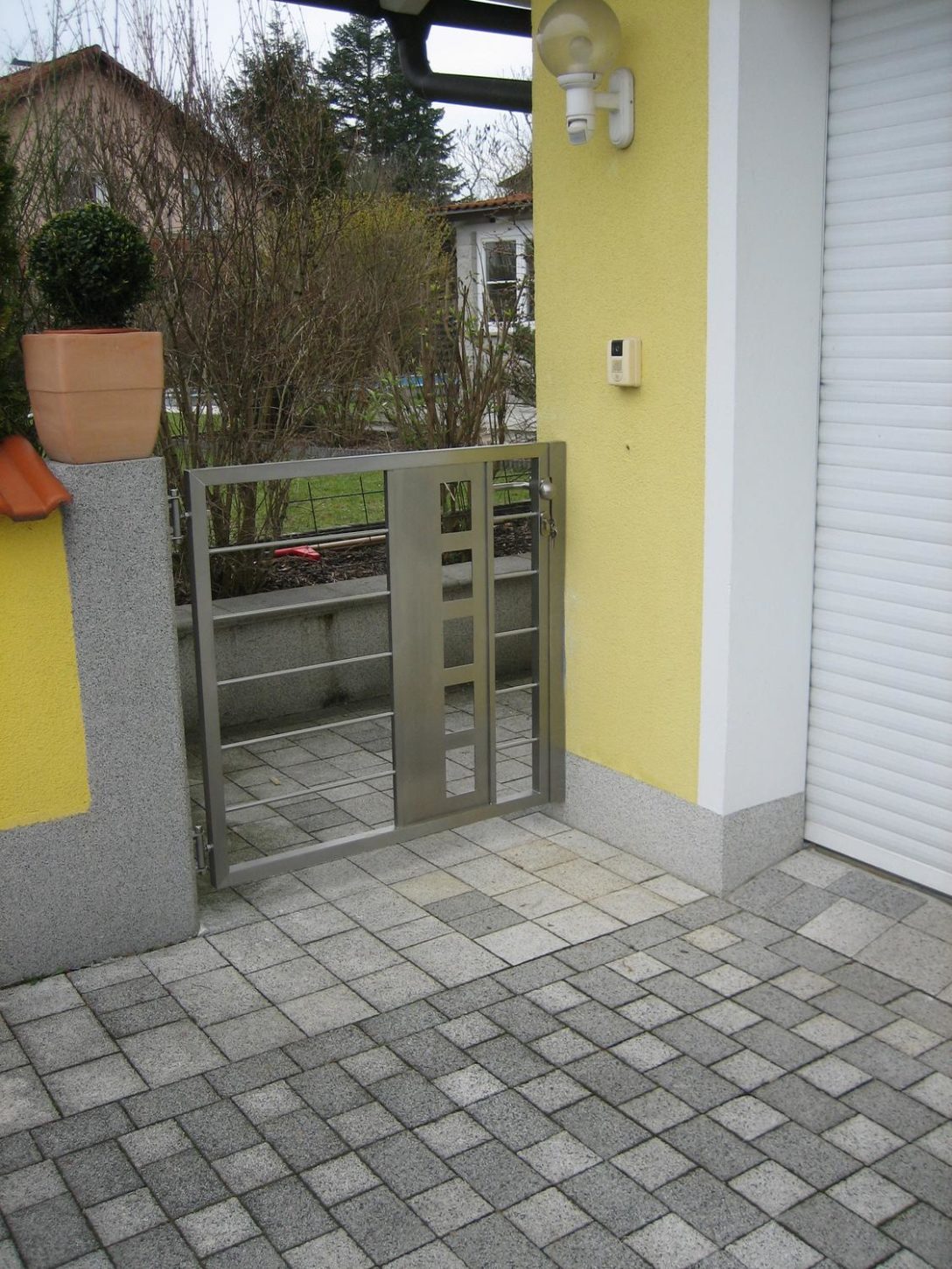 Gartentür · Metalltür · Außentür · Maurhart