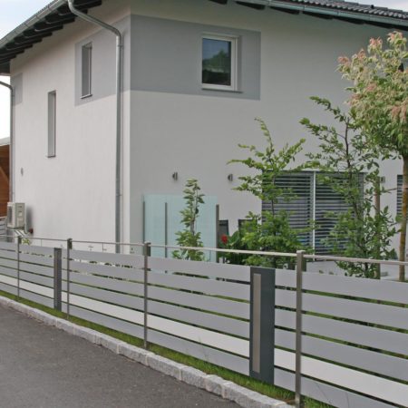 Klare Formen und Linien